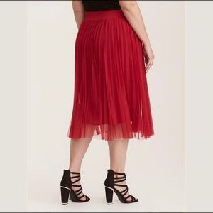 Torrid red tulle skirt